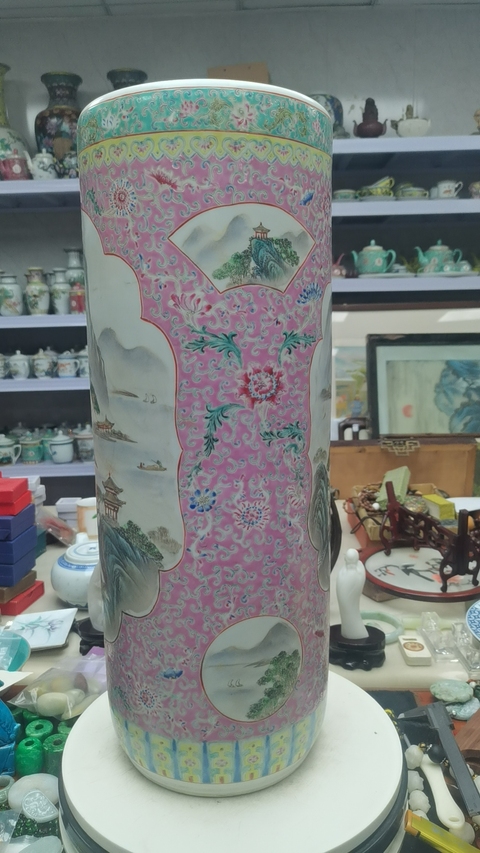 古玩陶瓷七八十年代 粉彩山水紋筒瓶真品鑒賞圖