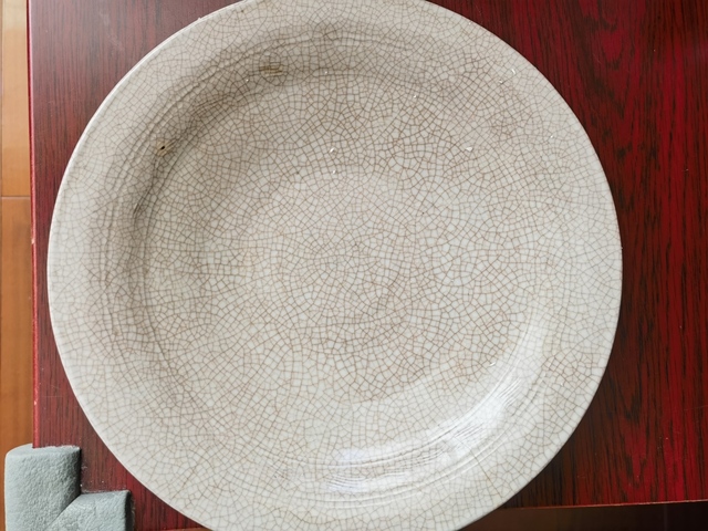 古玩陶瓷哥釉紋盤真品鑒賞圖