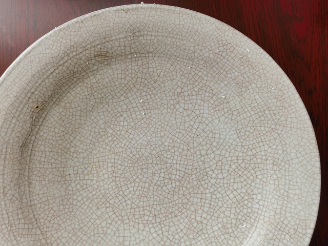 古玩陶瓷哥釉紋盤真品鑒賞圖