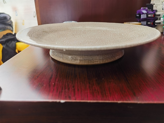 古玩陶瓷哥釉紋盤真品鑒賞圖