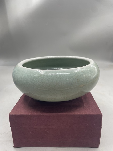 古玩陶瓷郎綠釉三足爐真品鑒賞圖