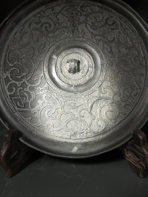 古玩銅器秦漢·蟠螭紋銅鏡真品鑒賞圖