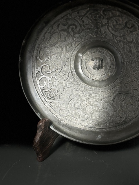 古玩銅器秦漢·蟠螭紋銅鏡真品鑒賞圖
