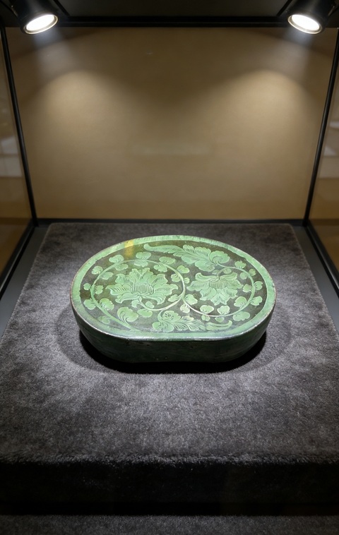 古玩陶瓷宋·綠牡丹枕拍賣，當前價格65000元