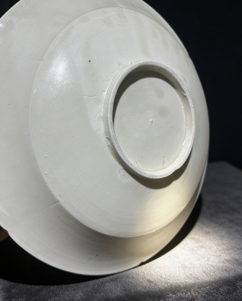 古玩陶瓷北宋·定窯盤拍賣，當(dāng)前價(jià)格500000元