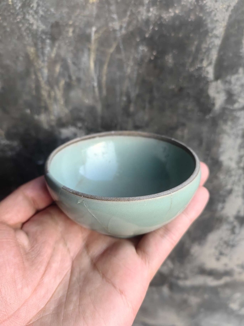 古玩陶瓷館藏級珍品南宋龍泉官窯青瓷芒口盞拍賣，當前價格9998元