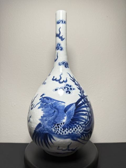 古玩陶瓷青花龍鳳瓶真品鑒賞圖