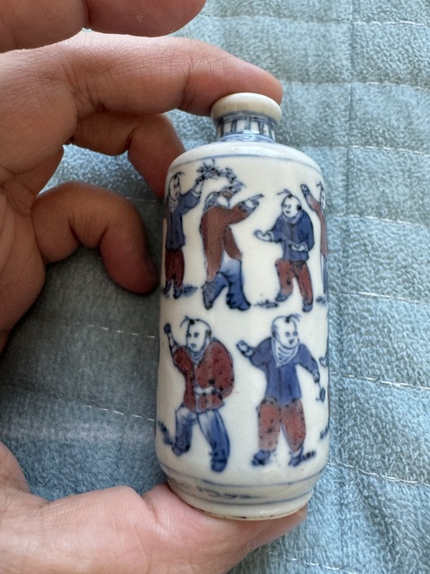 古玩陶瓷清中晚期青花釉里紅嬰戲圖鼻煙壺真品鑒賞圖