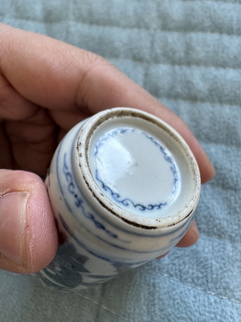 古玩陶瓷清中晚期青花釉里紅嬰戲圖鼻煙壺真品鑒賞圖