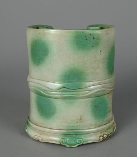 古玩陶瓷瓷筆筒真品鑒賞圖