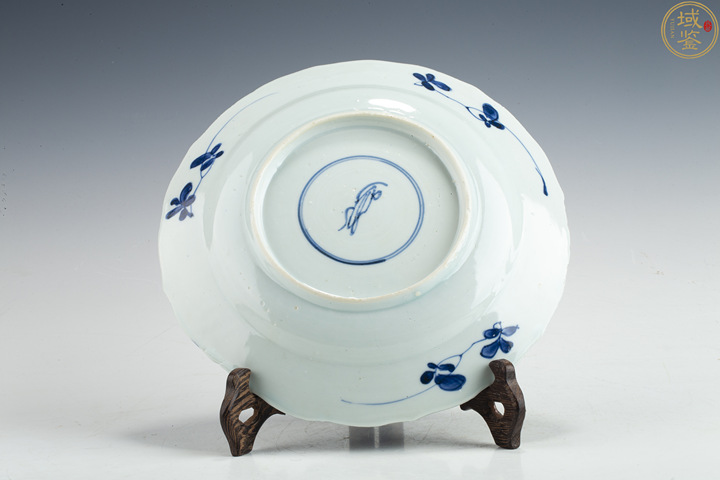 古玩陶瓷清康熙·青花花卉紋花口盤拍賣，當前價格782元