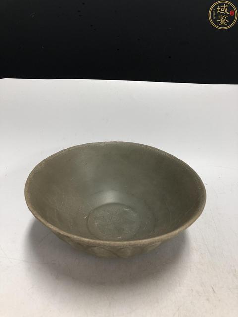 古玩陶瓷宋-龍泉青瓷刻仰蓮紋碗（正窯口）拍賣，當前價格3699元