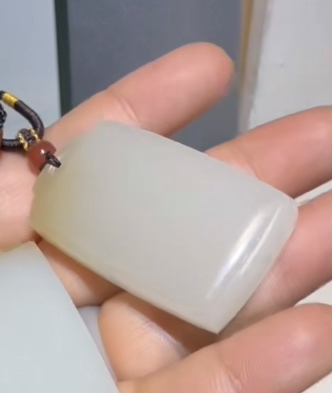 古玩玉器和田玉無事牌真品鑒賞圖