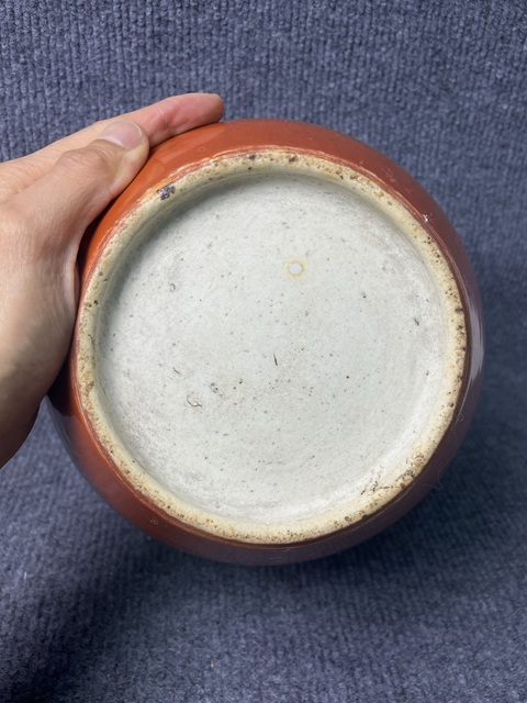 古玩陶瓷山湖紅地開(kāi)窗粉彩喜上眉梢、蓮池鴛鴦紋蓋罐拍賣，當(dāng)前價(jià)格6888元