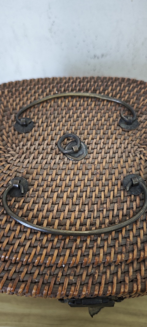 古玩陶瓷廣彩人物故事紋茶具拍賣，當(dāng)前價(jià)格8000元