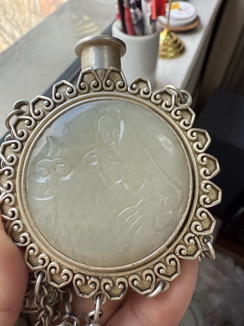 古玩玉器和田玉鑲香囊真品鑒賞圖