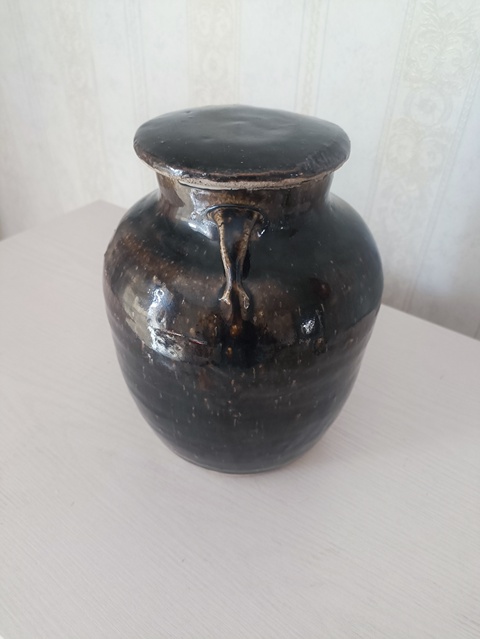 古玩陶瓷明末清初褐釉雙系蓋罐拍賣，當前價格38元