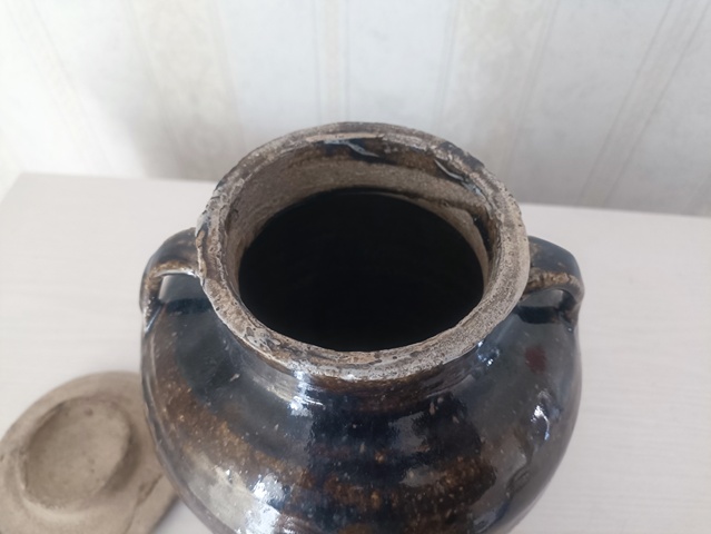 古玩陶瓷明末清初褐釉雙系蓋罐拍賣，當前價格38元