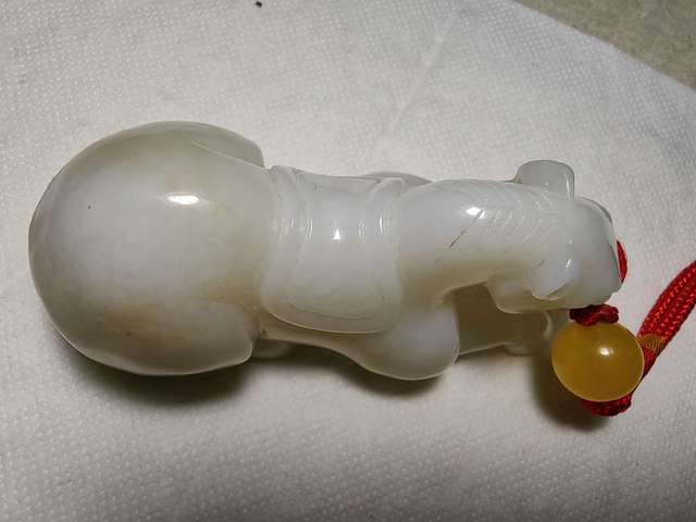 古玩玉器和田玉馬真品鑒賞圖