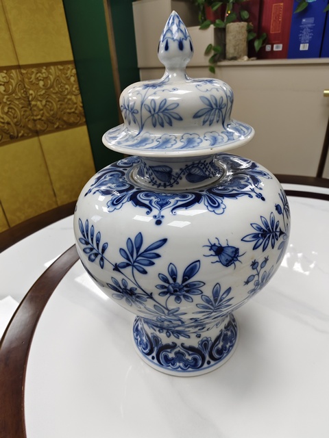 古玩陶瓷青花花鳥紋將軍罐真品鑒賞圖