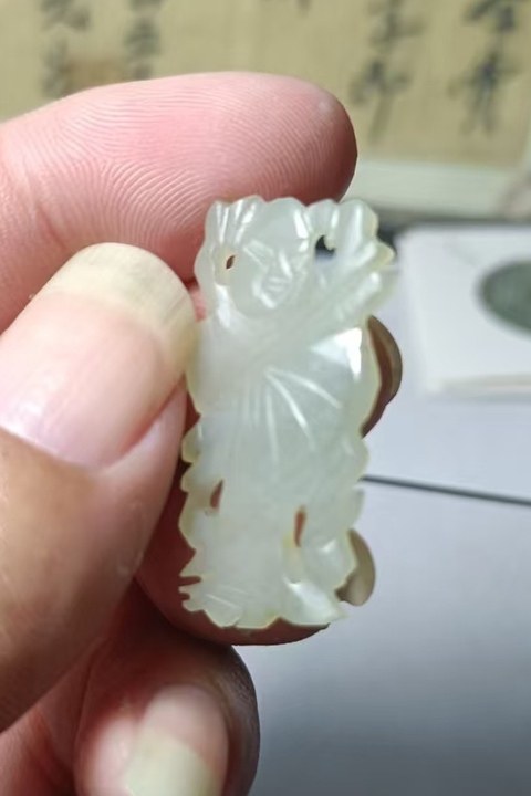古玩玉器和田玉雕“人物花片”真品鑒賞圖