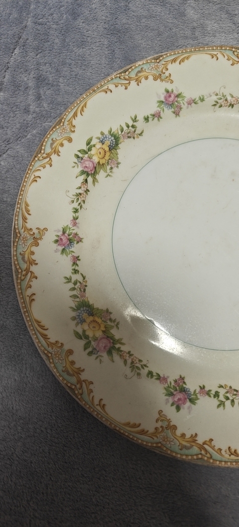 古玩陶瓷粉彩盤真品鑒賞圖