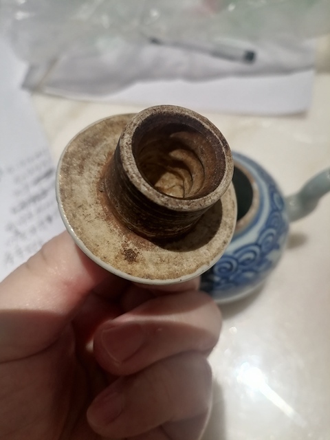 古玩陶瓷青花纏枝蓮紋壺真品鑒賞圖