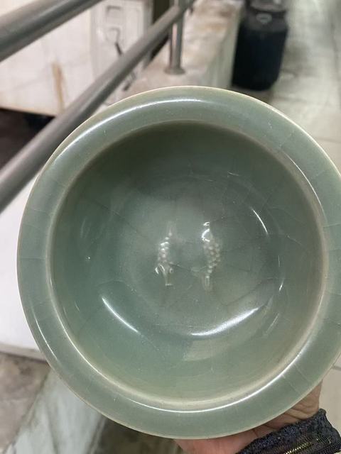 古玩陶瓷龍泉洗真品鑒賞圖