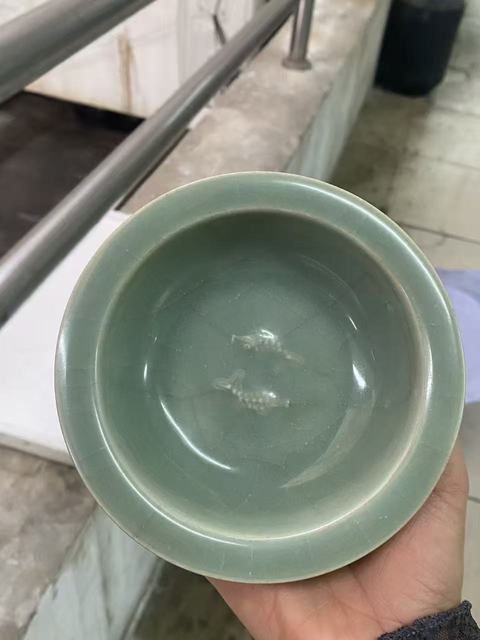 古玩陶瓷龍泉洗真品鑒賞圖