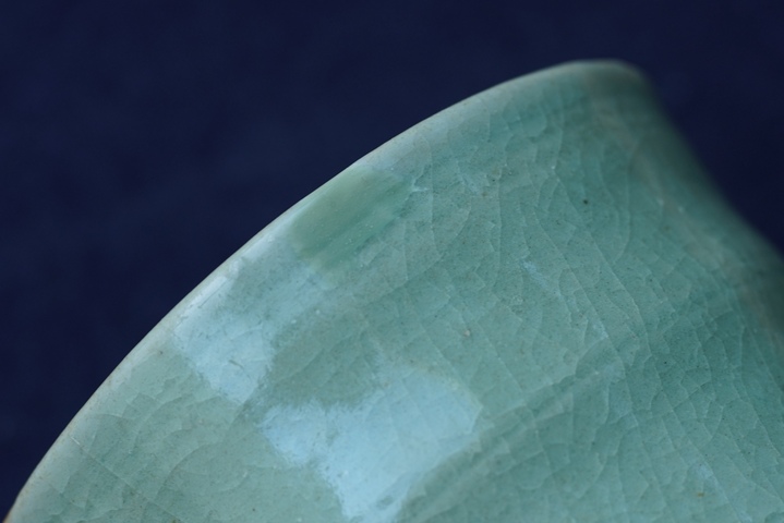 古玩陶瓷龍泉窯玄紋爐真品鑒賞圖