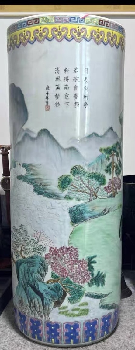 古玩陶瓷粉彩花桶真品鑒賞圖