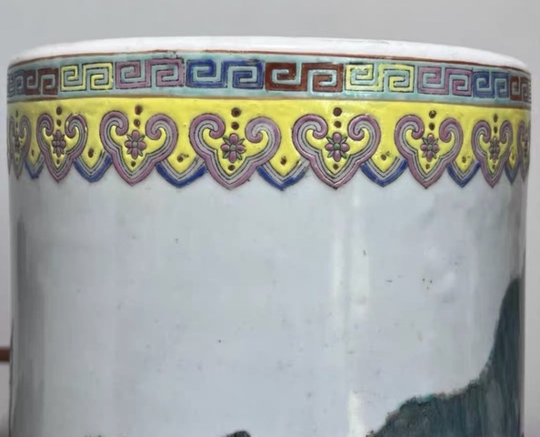 古玩陶瓷粉彩花桶真品鑒賞圖