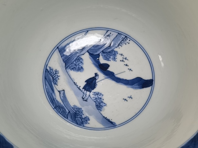 古玩陶瓷青花山水人物紋碗真品鑒賞圖
