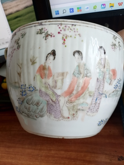 古玩陶瓷粉彩仕女人物紋四系蓋罐拍賣，當前價格2280元