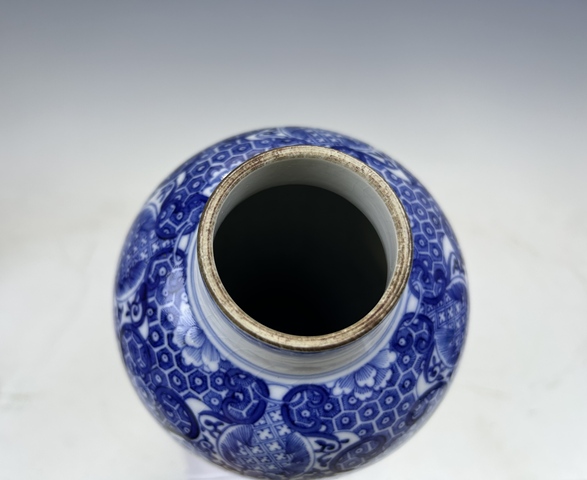 古玩陶瓷清乾隆·煨瓷青花開(kāi)窗描金廣彩滿大人系列小將軍罐拍賣(mài)，當(dāng)前價(jià)格3880元