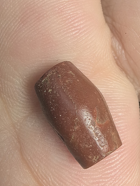 古玩玉器雞肝瑪瑙珠真品鑒賞圖