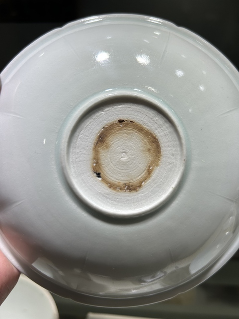 古玩陶瓷花口碟真品鑒賞圖