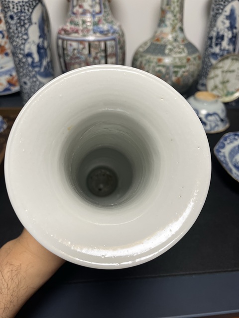 古玩陶瓷青花冰梅圖花觚真品鑒賞圖