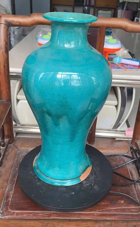 古玩陶瓷孔雀藍釉梅瓶真品鑒賞圖