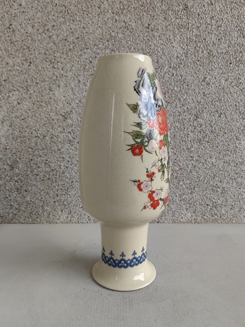 古玩陶瓷描金花卉紋撇口瓶拍賣，當(dāng)前價(jià)格398元