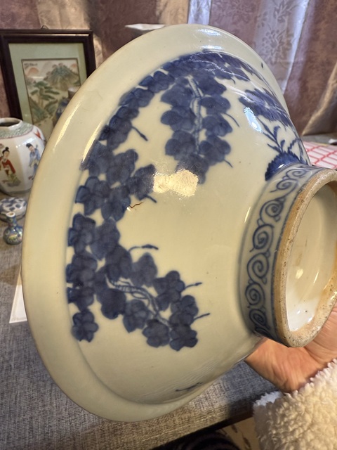 古玩陶瓷清中晚·青花梧桐蝙蝠紋高足碗 真品鑒賞圖