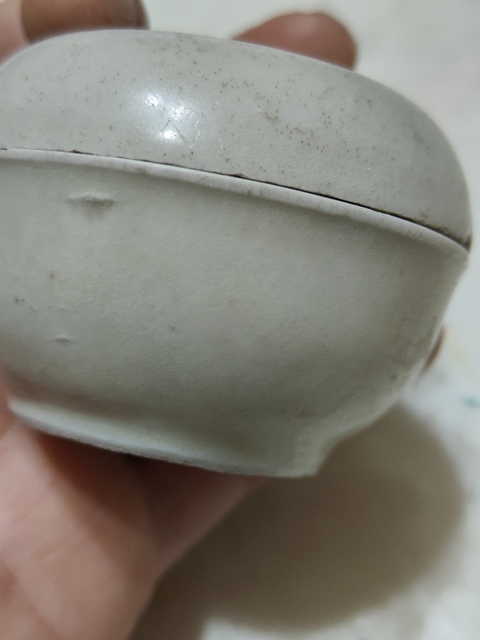 古玩陶瓷明末清初 青花山水紋盒真品鑒賞圖