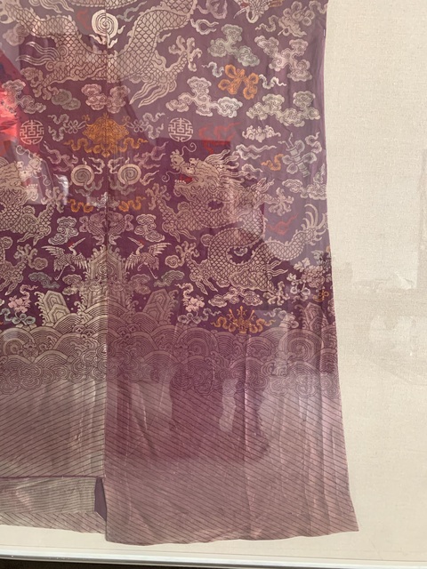 古玩雜項蟒袍拍賣，當前價格26888元