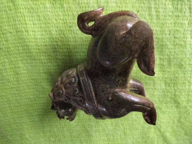 古玩玉器玉雕瑞獸擺件真品鑒賞圖