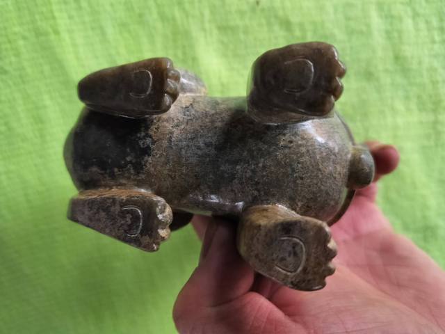 古玩玉器玉雕瑞獸擺件真品鑒賞圖