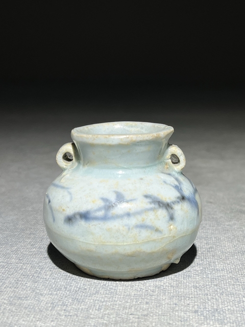 古玩陶瓷青花折枝花卉紋雙系罐真品鑒賞圖