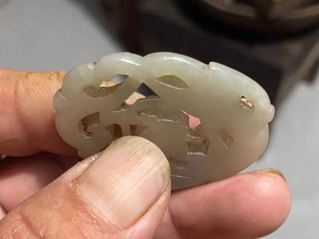 古玩玉器螭龍玉嵌飾真品鑒賞圖