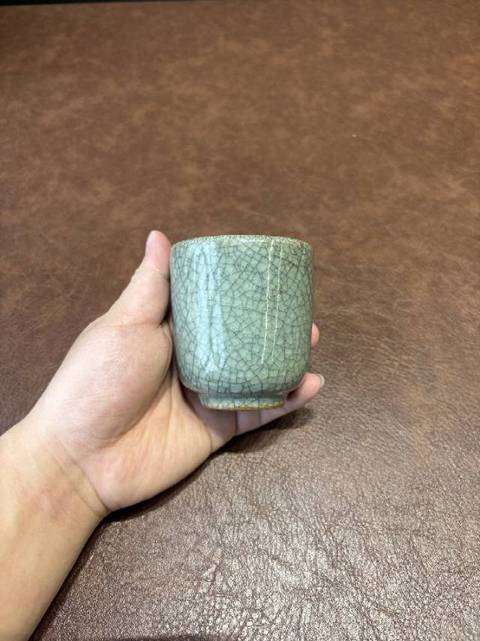 古玩陶瓷龍泉青瓷哥釉杯，模糊，偏老真品鑒賞圖