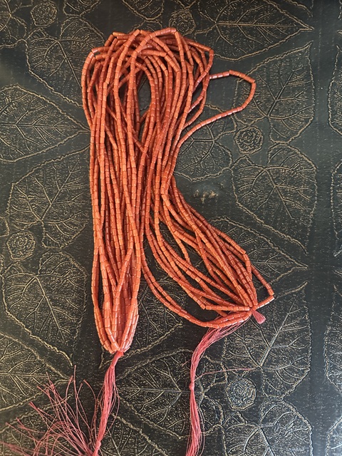 古玩玉器珊瑚鏈真品鑒賞圖