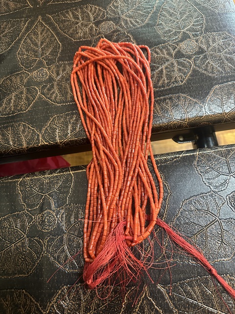 古玩玉器珊瑚鏈真品鑒賞圖